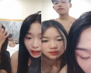 Poster of Ba em gái trực tiếp chia sẻ video tình dục trên mạng xã hội
