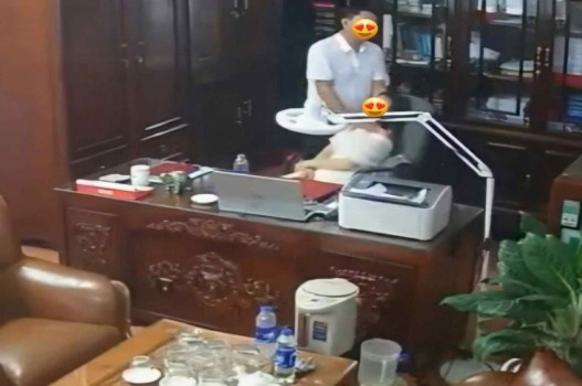 Poster of Clip nóng cô hiệu trưởng Hải Hậu Ninh Bình mới cập nhật